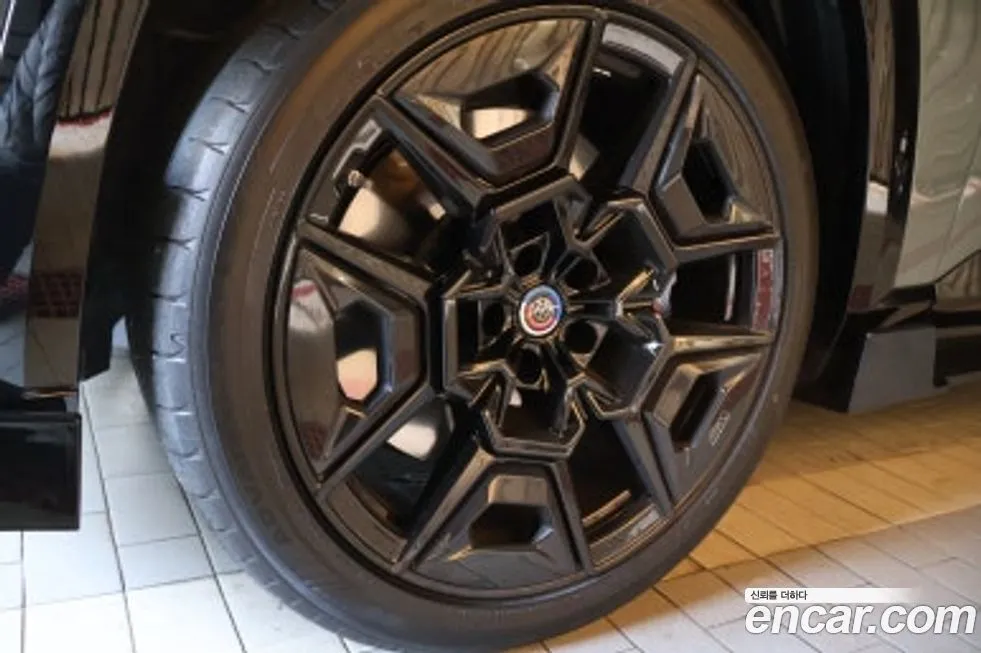 BMW XM 2023 из KR, фото 2