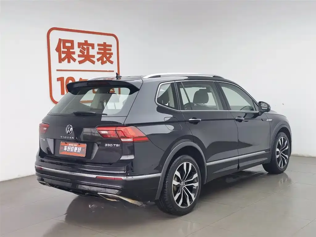 Volkswagen Tiguan L — фото 2