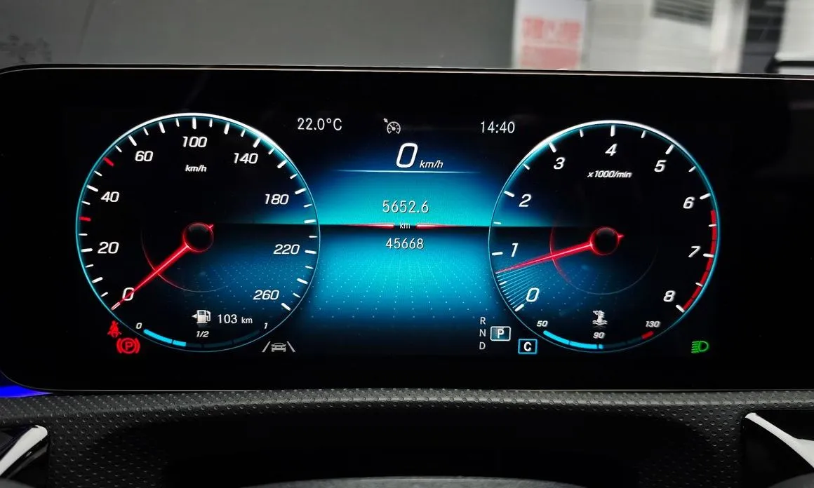 Mercedes-Benz A-Class 2022 из KR, фото 2