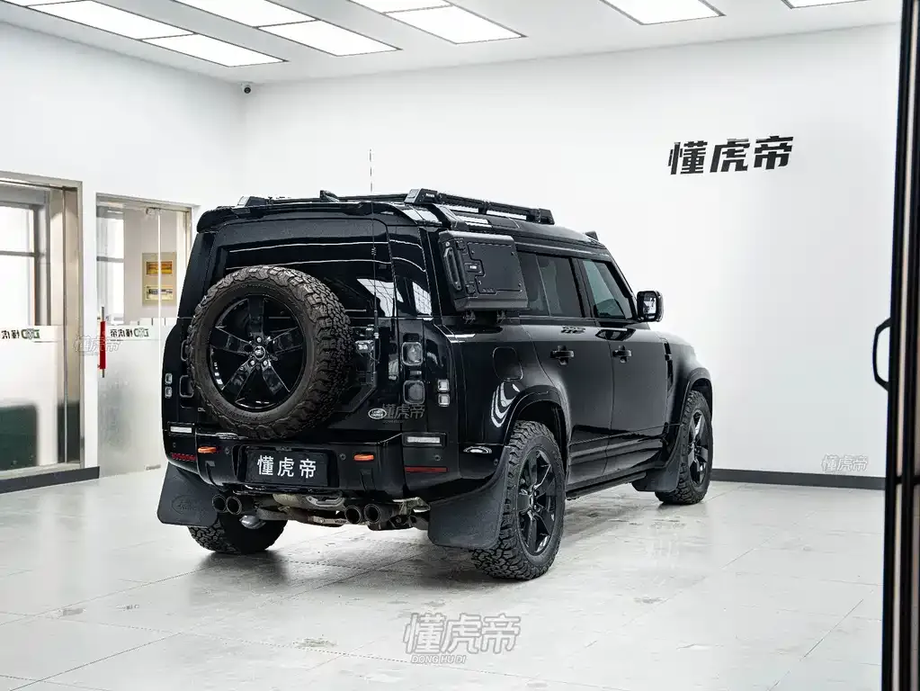 Land Rover Defender — фото 2