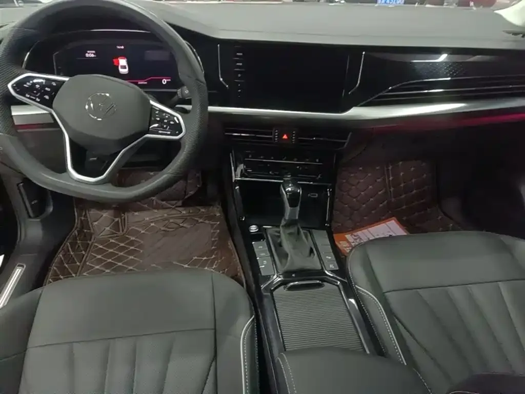 Volkswagen Passat — фото 6