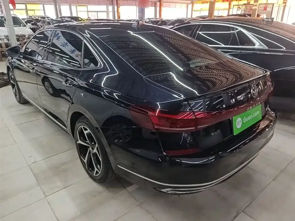 Volkswagen Passat — фото 5