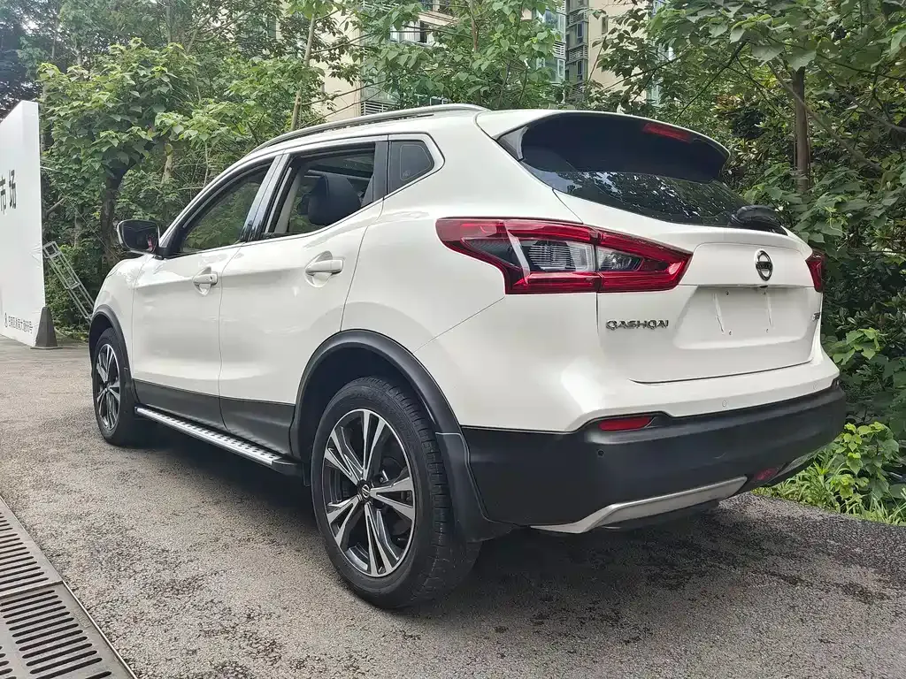 Nissan Qashqai — фото 3