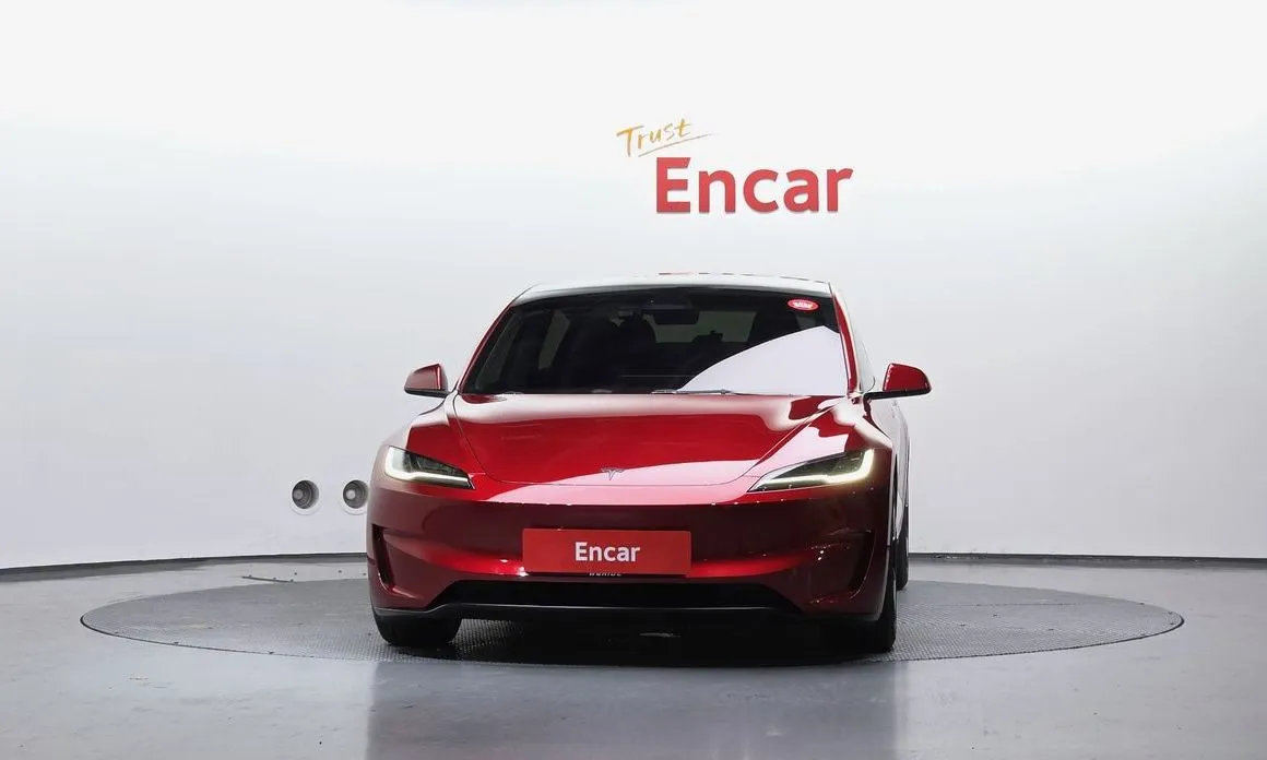 Tesla Model 3 — фото 4