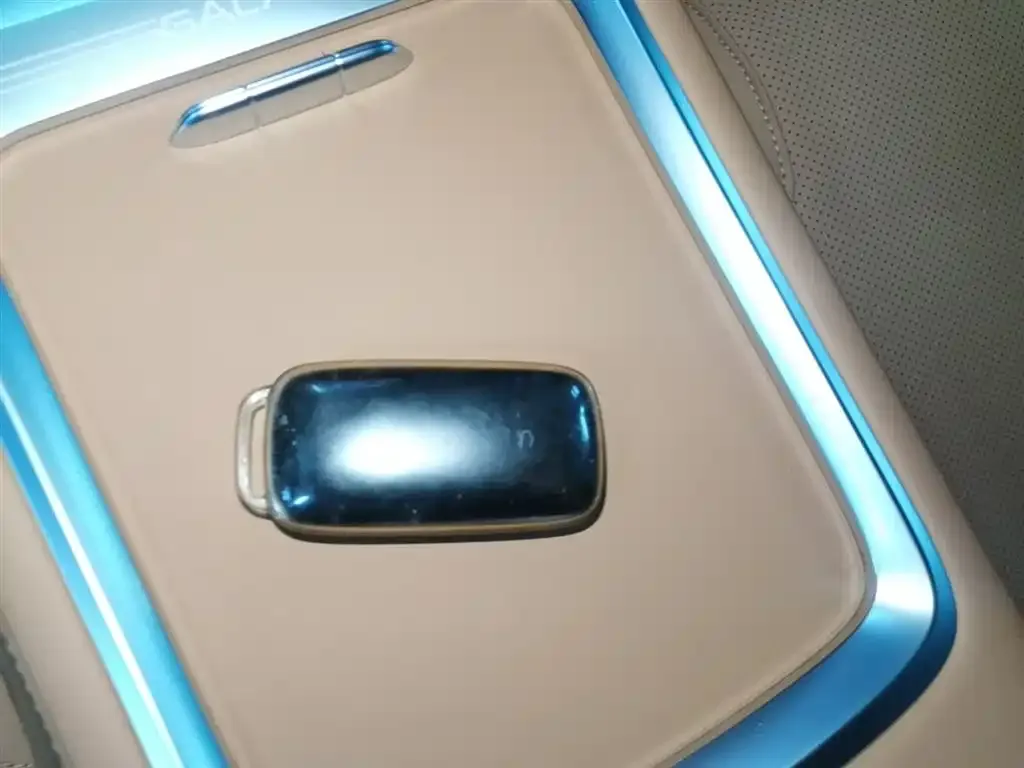 Geely Galaxy L7 — фото 2