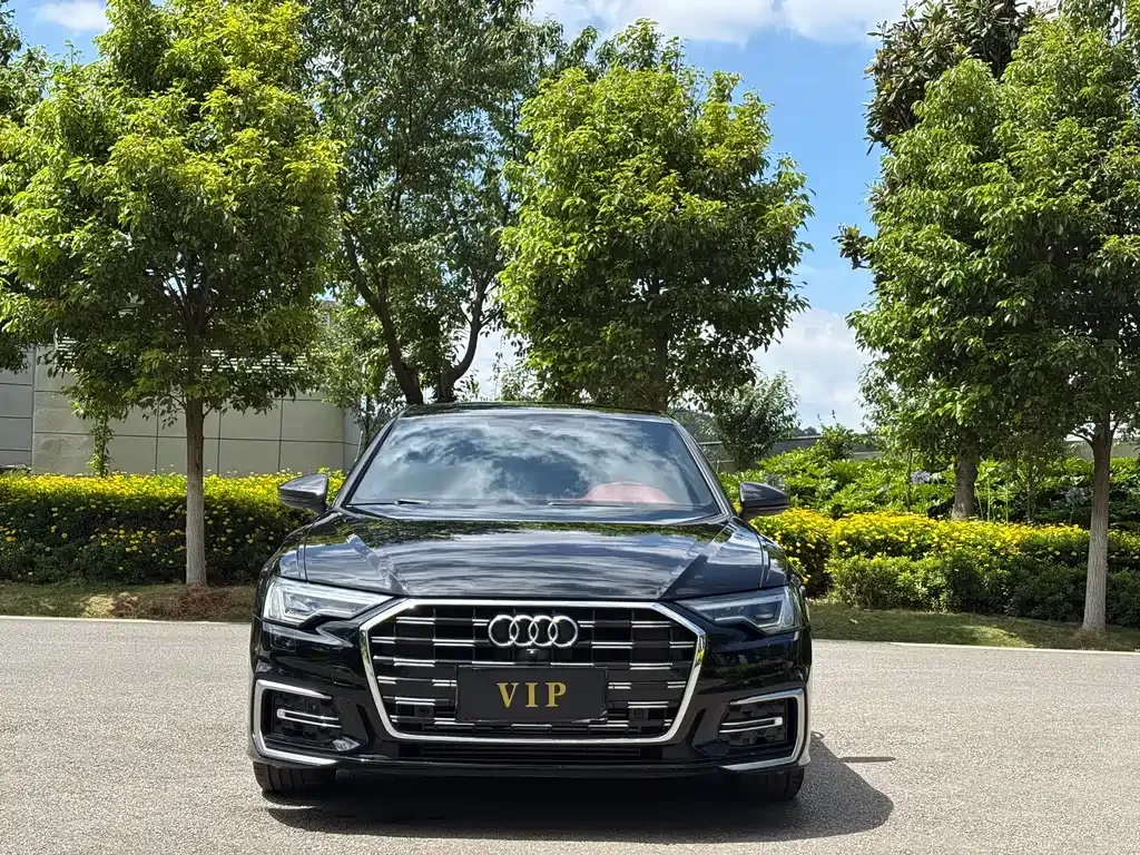 Audi A6L — фото 8