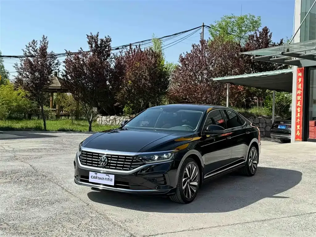 Volkswagen Passat 2022 из CN, фото 1