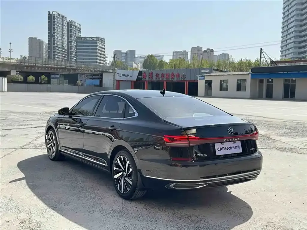 Volkswagen Passat 2022 из CN, фото 9