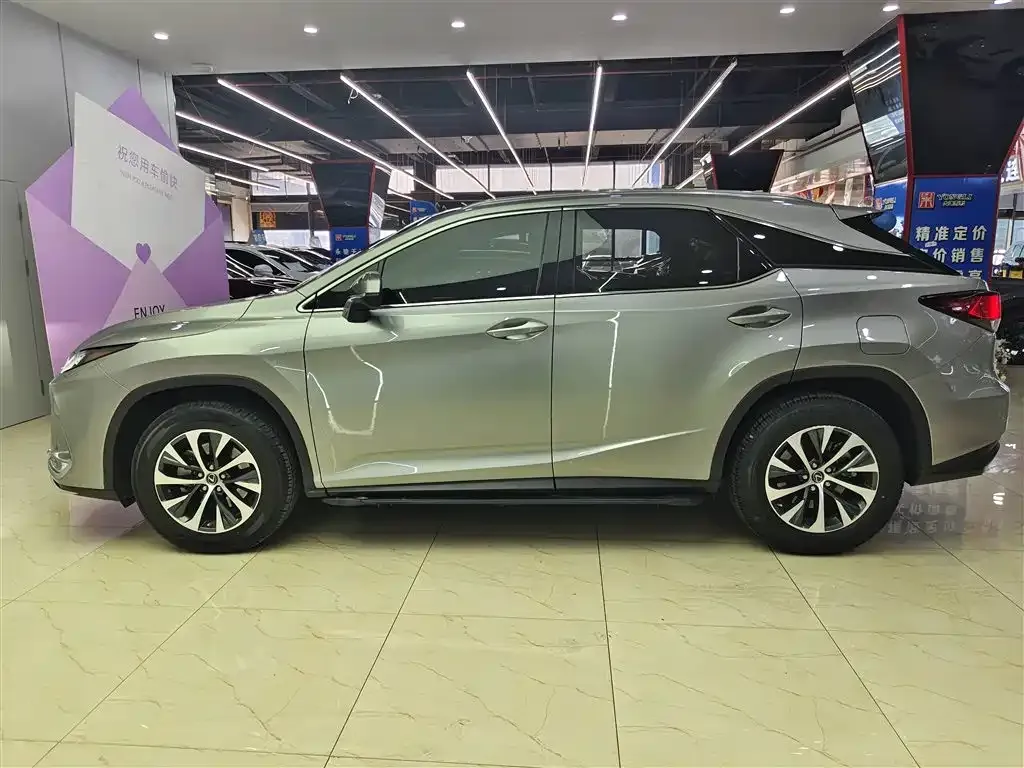 Lexus RX — фото 4