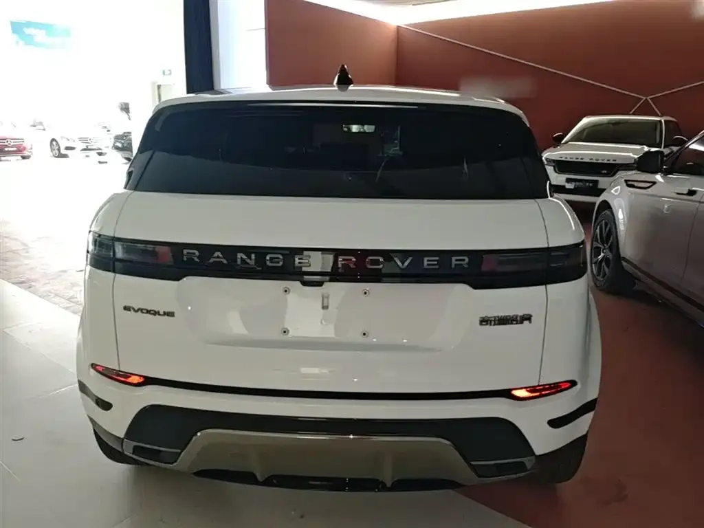 Land Rover Evoque — фото 3