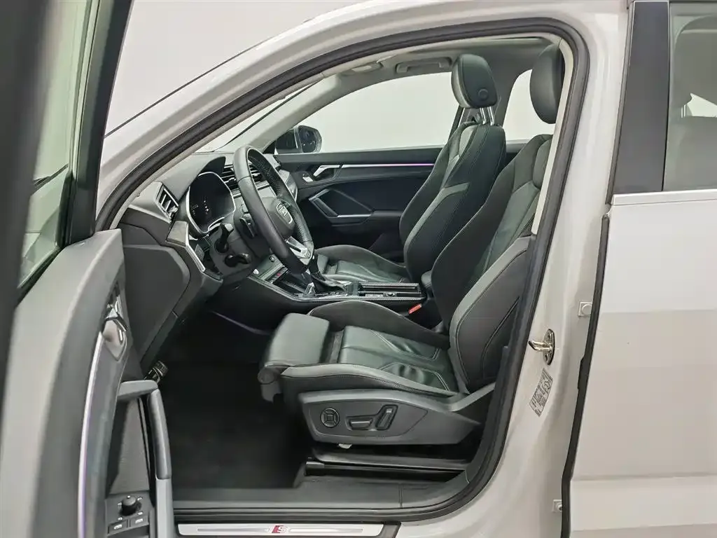 Audi Q3 Sportback 2021 из CN, фото 4