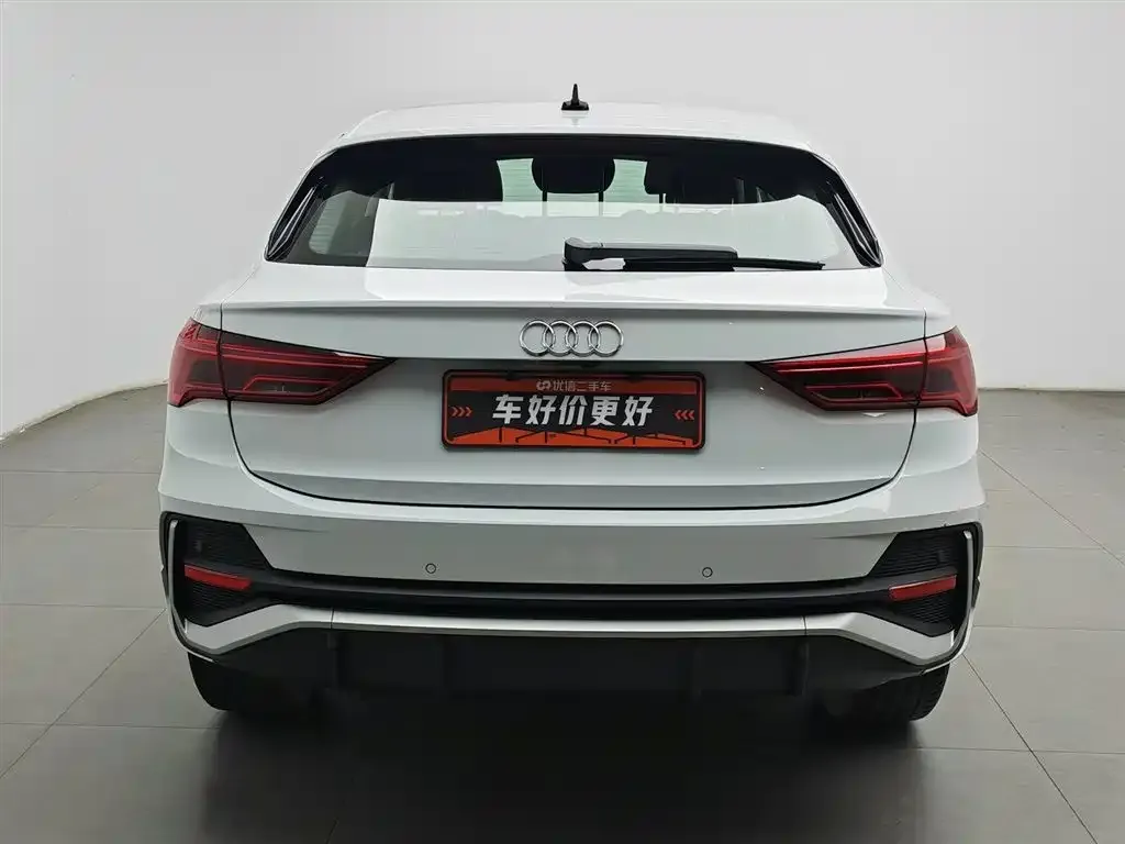 Audi Q3 Sportback 2021 из CN, фото 3