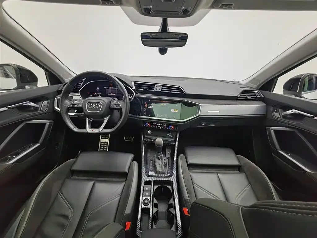 Audi Q3 Sportback 2021 из CN, фото 10