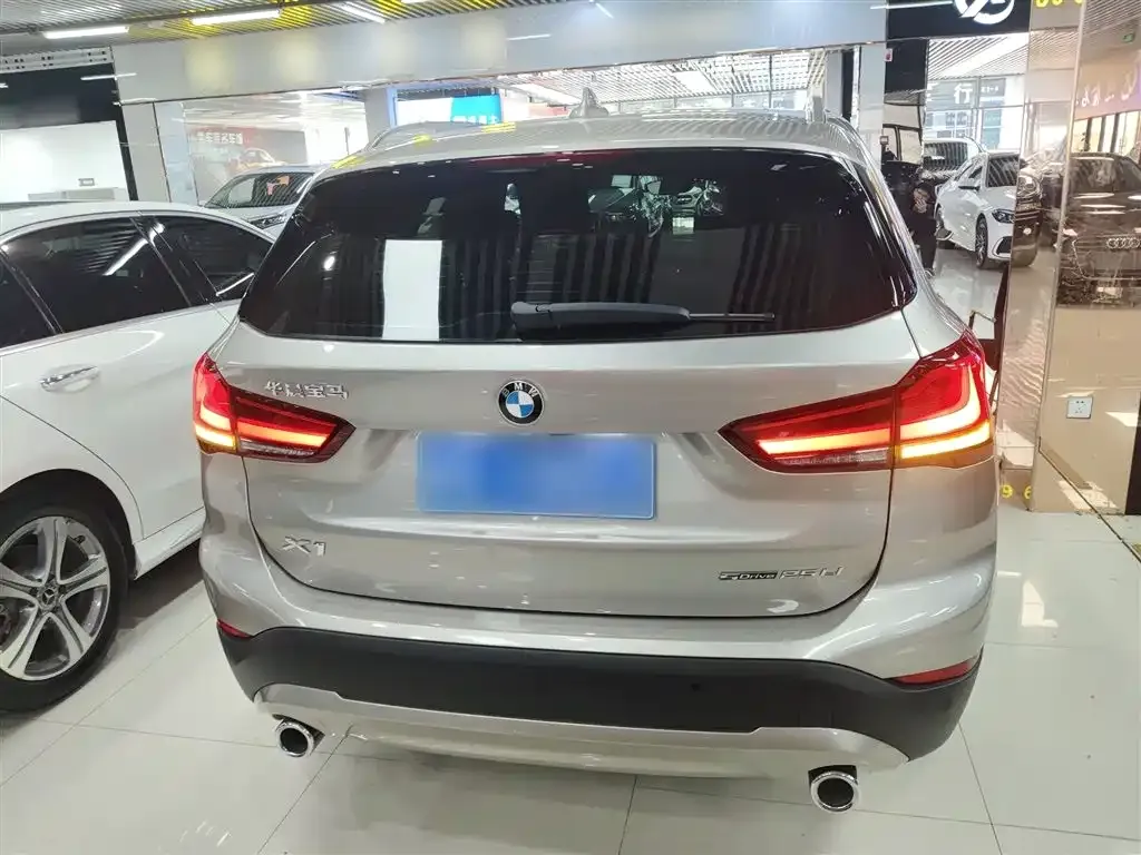 BMW X1 2022 из CN, фото 8