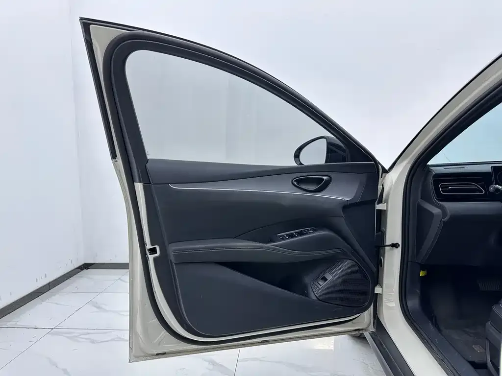 BYD Seal 06 — фото 9