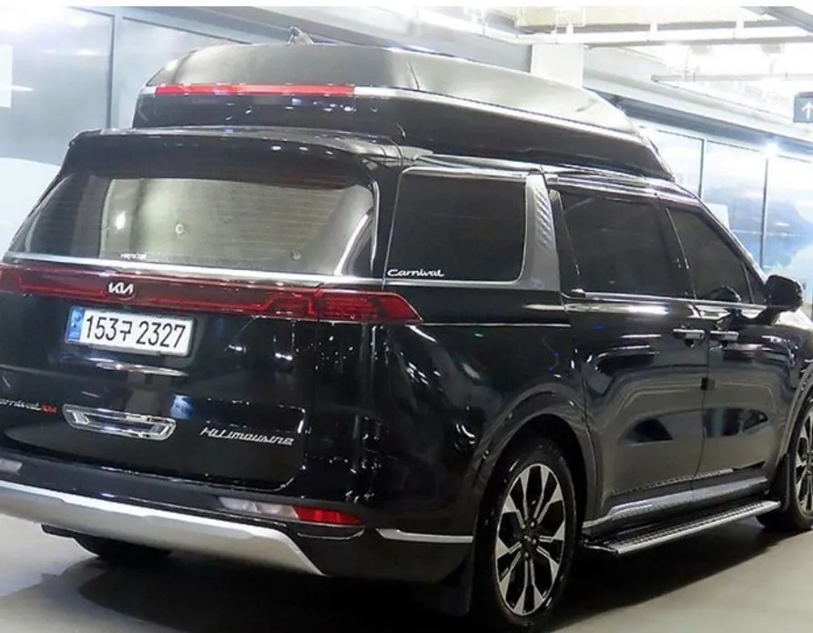 Kia Carnival — фото 10