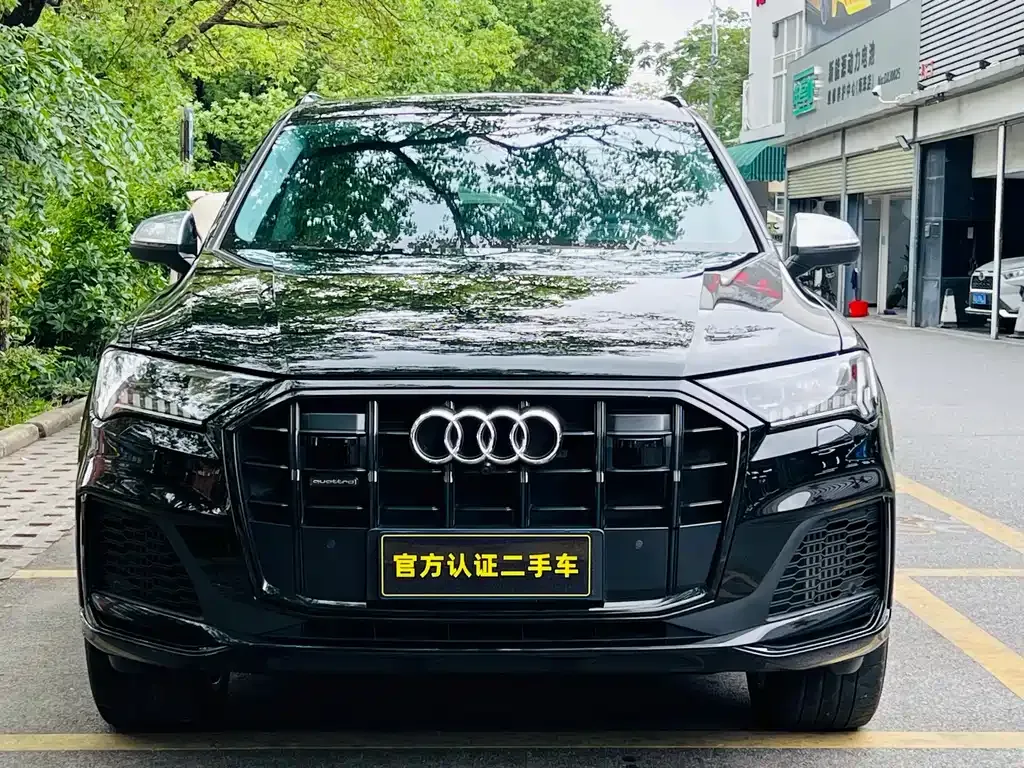 Audi Q7 — фото 5