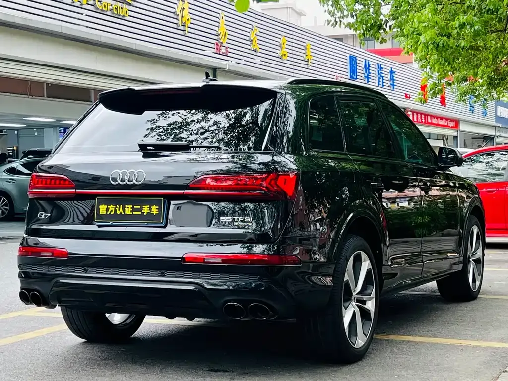 Audi Q7 — фото 4