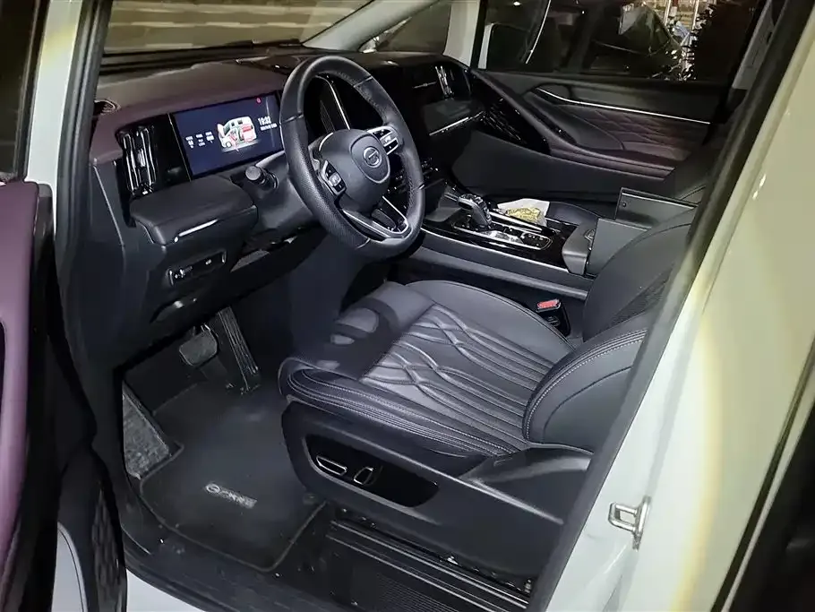 GAC Motor Trumpchi M8 — фото 10