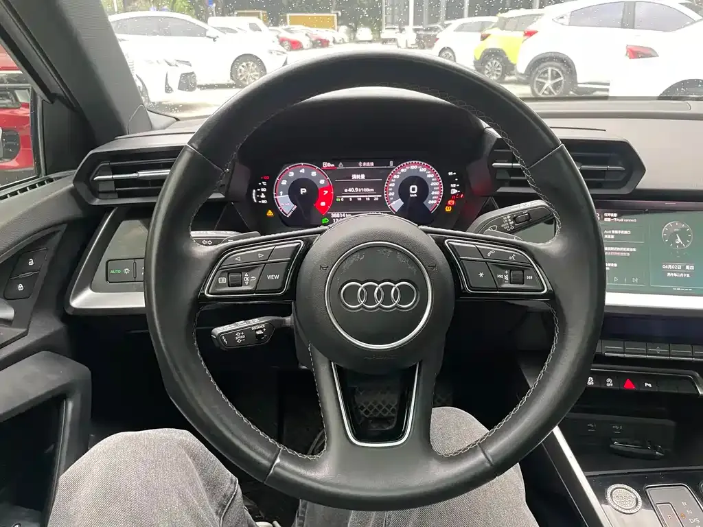 Audi A3 — фото 9