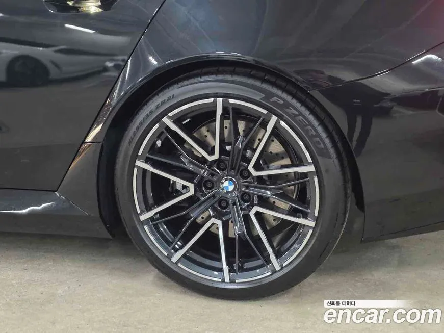BMW M5 2026 из KR, фото 3