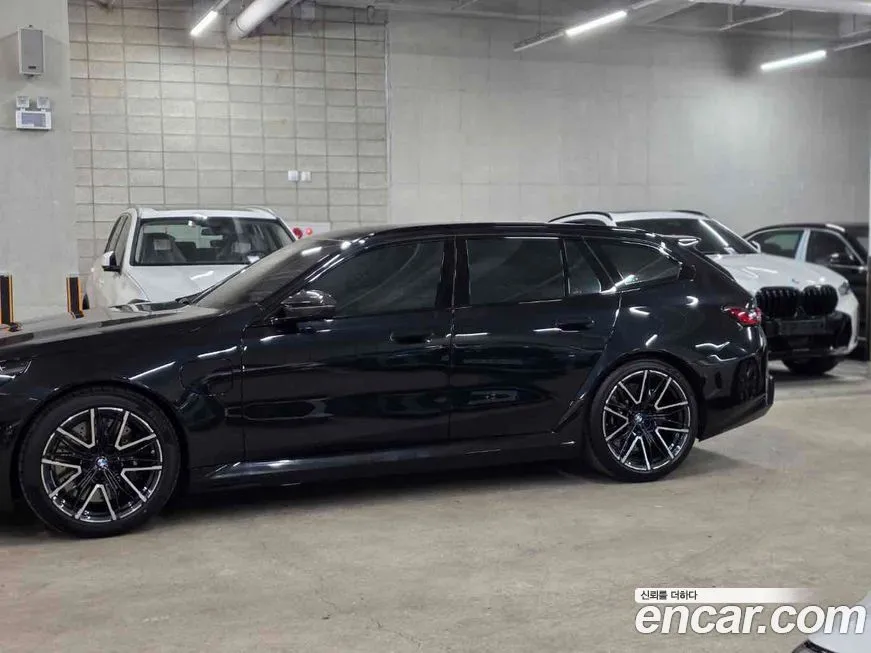 BMW M5 2026 из KR, фото 6
