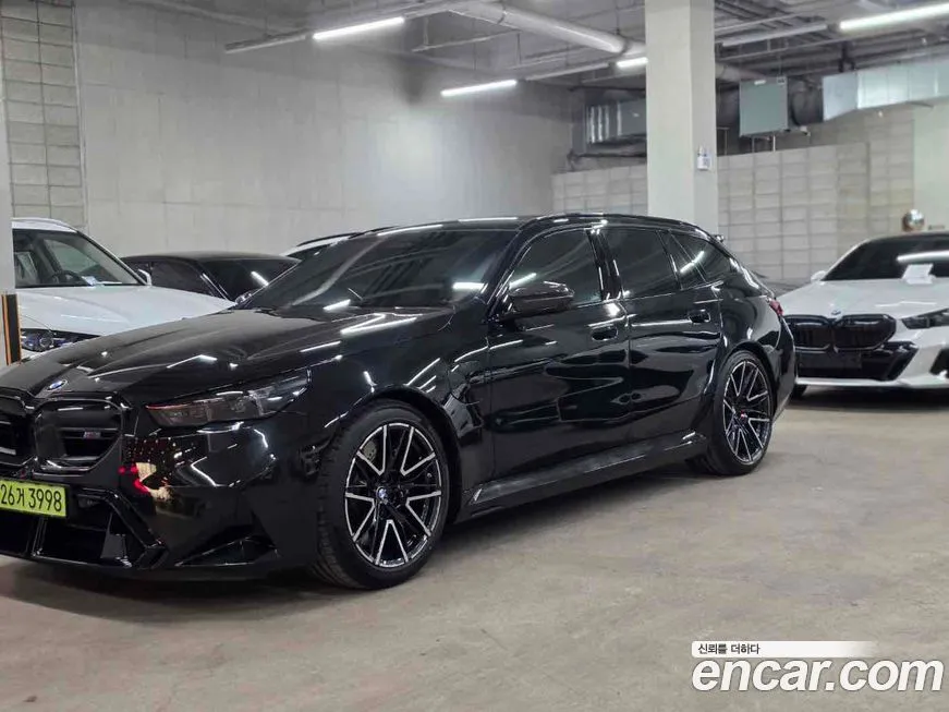 BMW M5 2026 из KR, фото 9