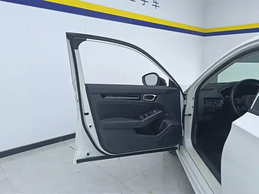 Honda Civic — фото 3
