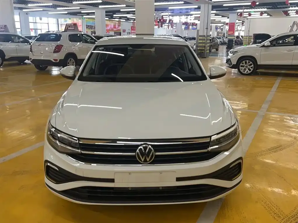 Volkswagen Bora 2024 из CN, фото 9