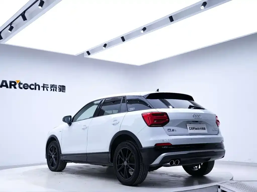 Audi Q2L 2021 из CN, фото 3