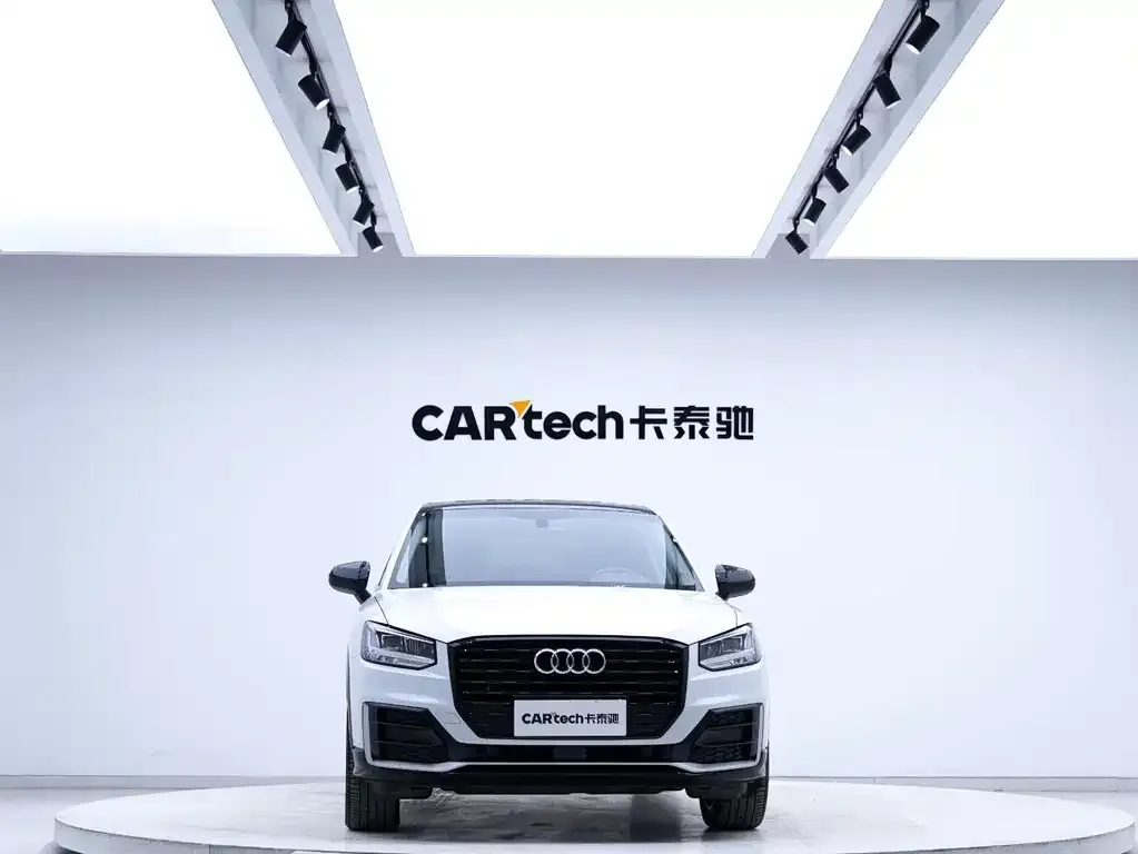 Audi Q2L 2021 из CN, фото 4