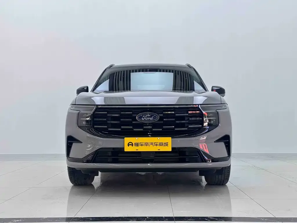 Ford Edge — фото 8