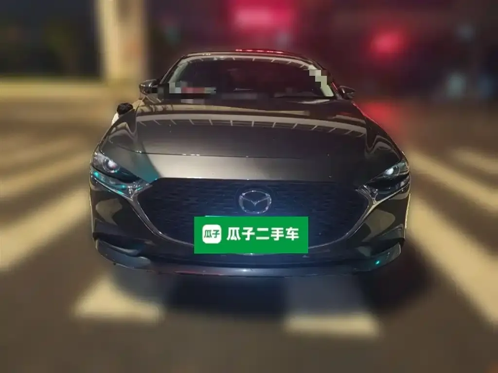 Mazda 3 Axela 2023 из CN, фото 7