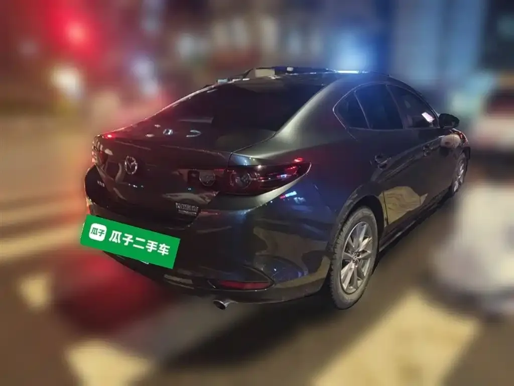 Mazda 3 Axela 2023 из CN, фото 10