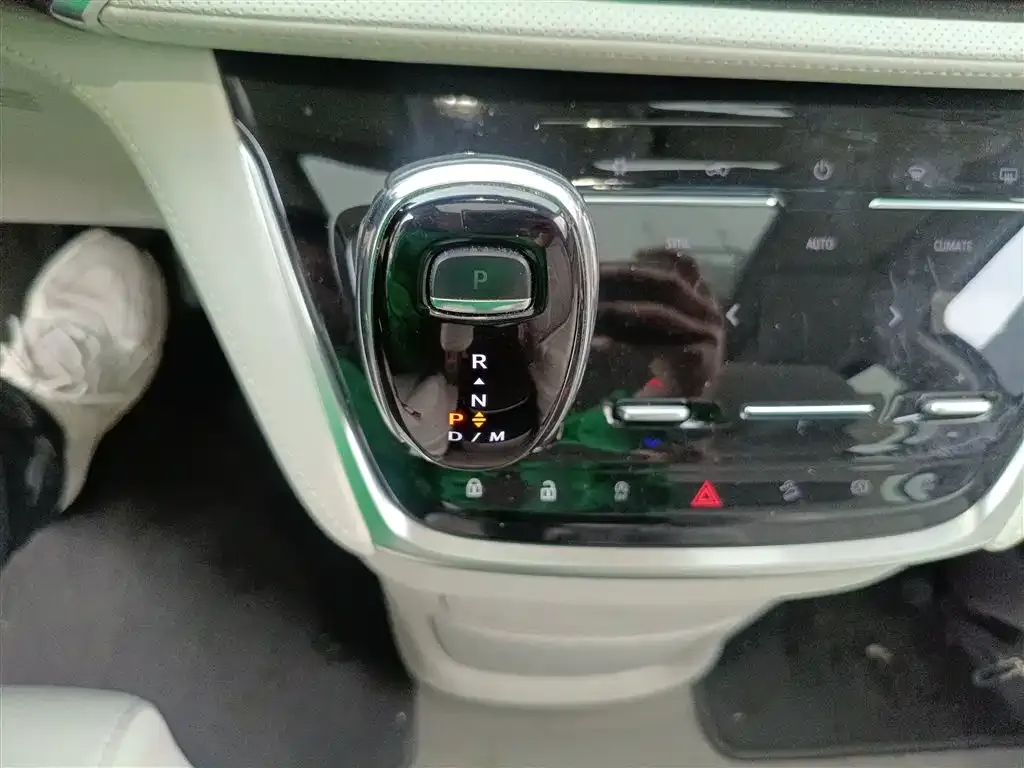 Buick GL8 2023 из CN, фото 6