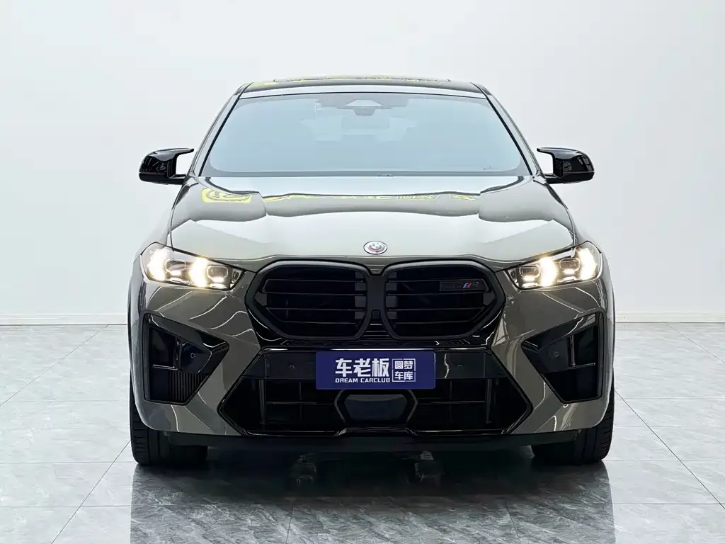 BMW X6 M 2024 из CN, фото 2