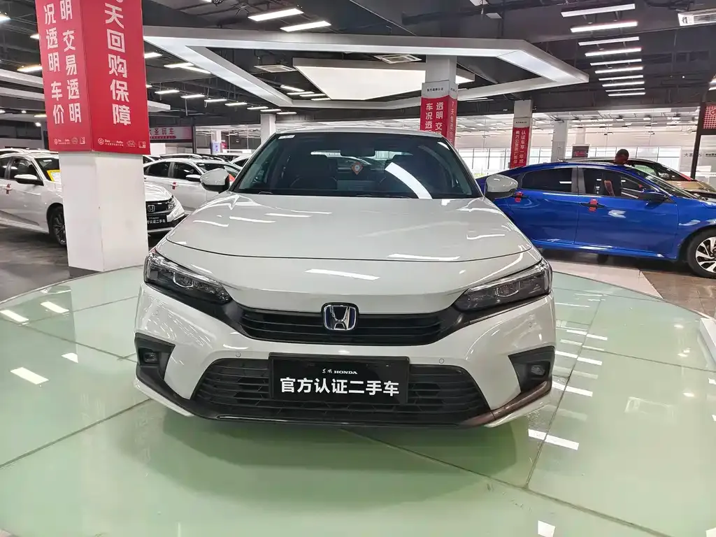 Honda Civic — фото 5