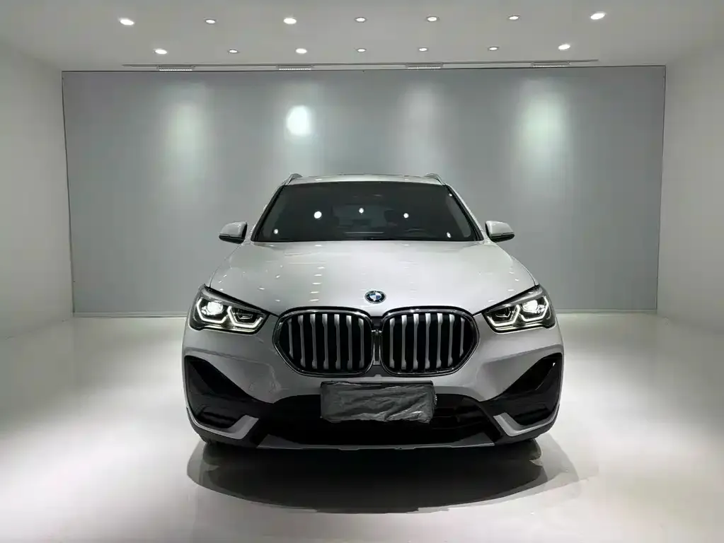 BMW X1 — фото 3