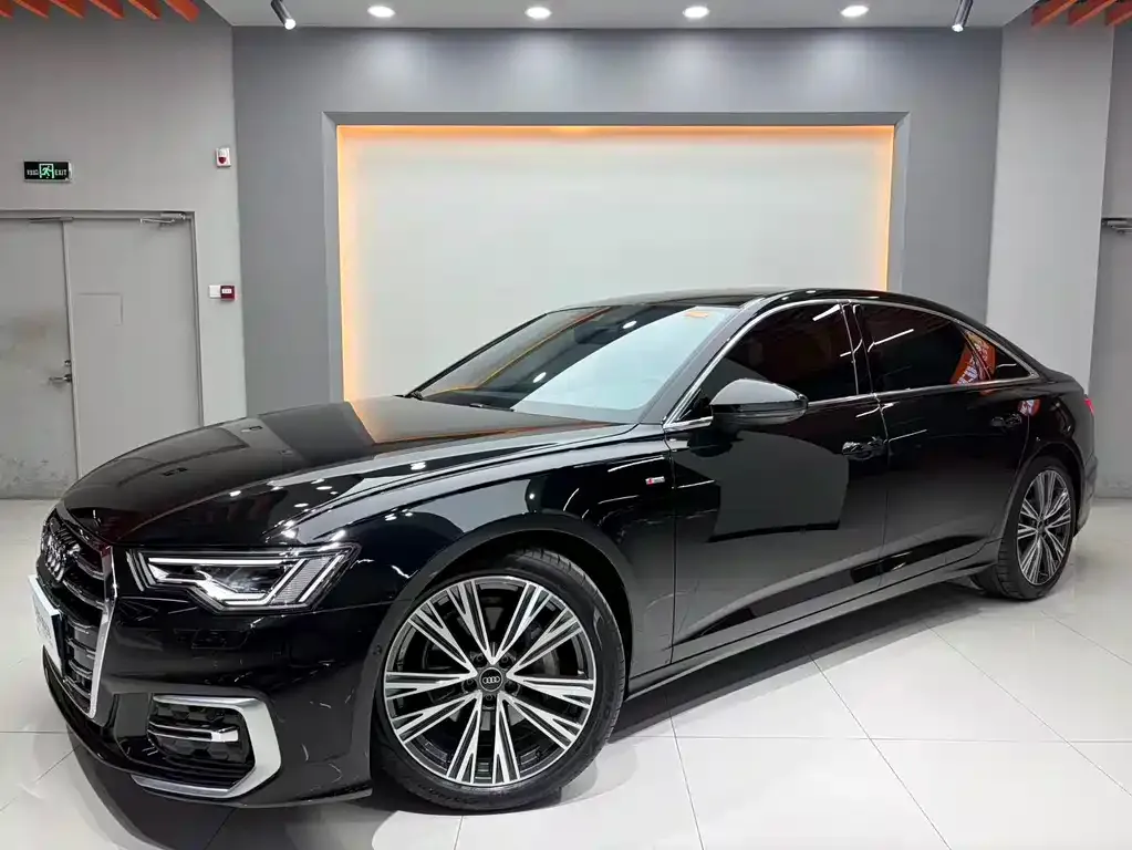 Audi A6L 2024 из CN, фото 1