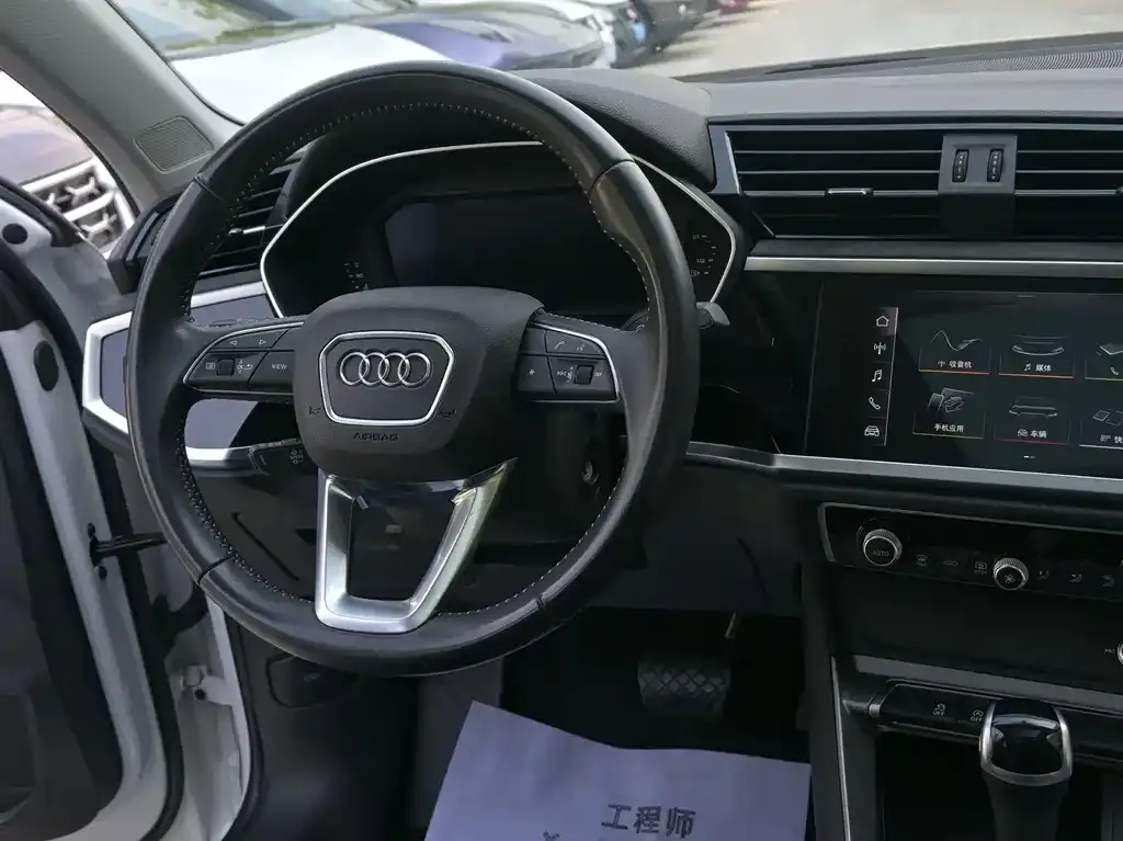 Audi Q3 2021 из CN, фото 4