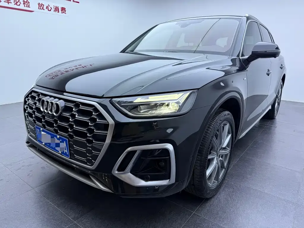 Audi Q5L 2021 из CN, фото 1