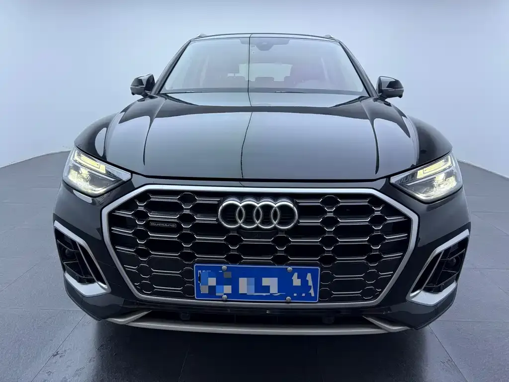 Audi Q5L 2021 из CN, фото 3