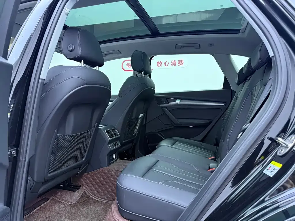 Audi Q5L 2021 из CN, фото 5