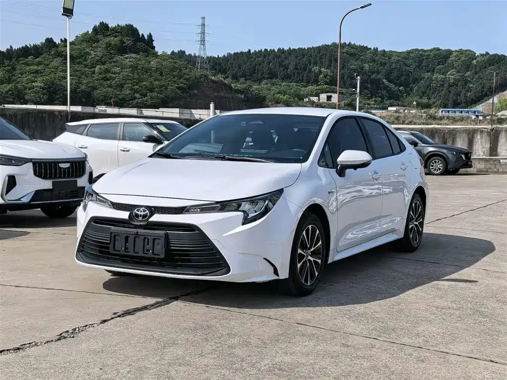 Toyota Levin — фото 1