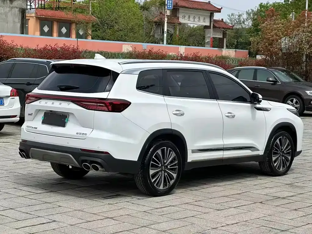 Chery Tiggo 8 PRO — фото 10