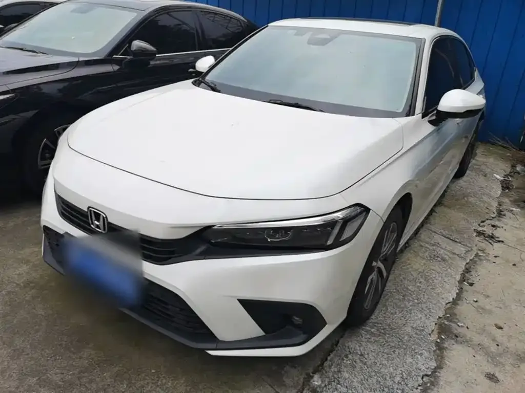 Honda Civic — фото 1
