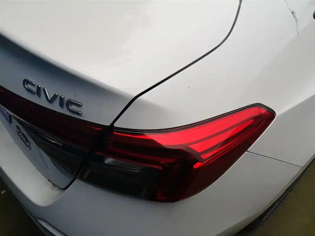 Honda Civic — фото 6