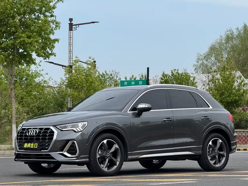 Audi Q3 — фото 8