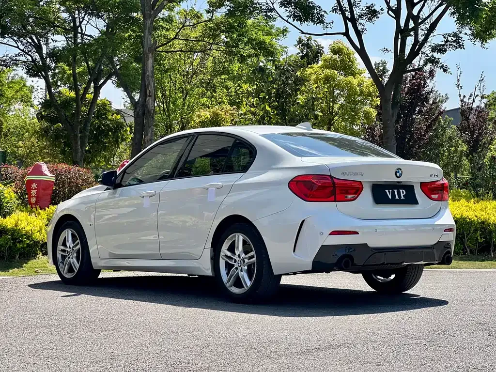 BMW 1 Series — фото 10