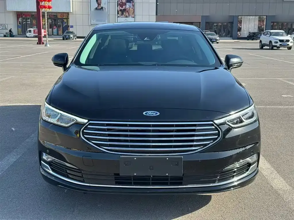 Ford Taurus 2021 из CN, фото 7